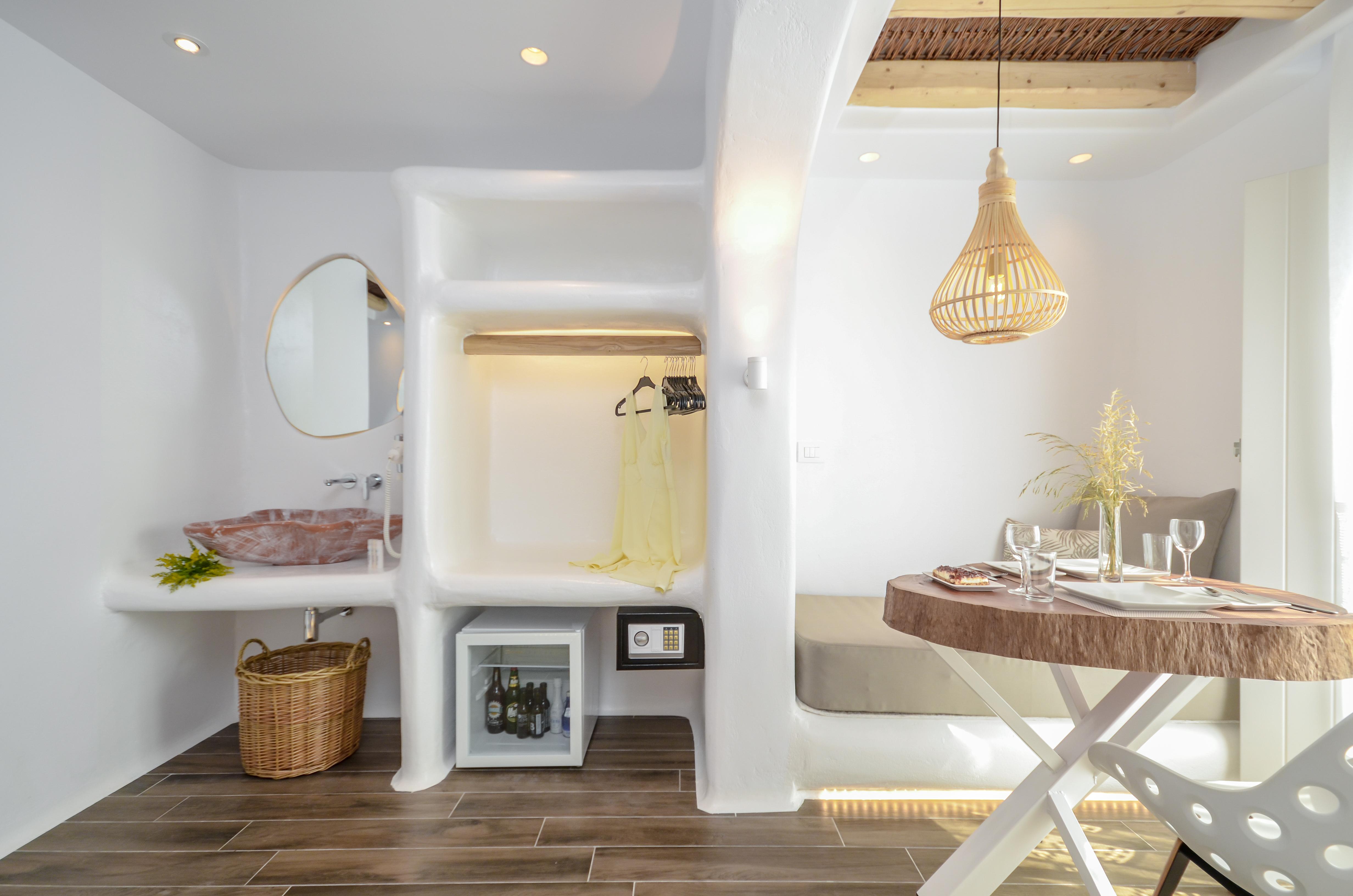 Naxos Island Escape Suites Pláka Екстериор снимка