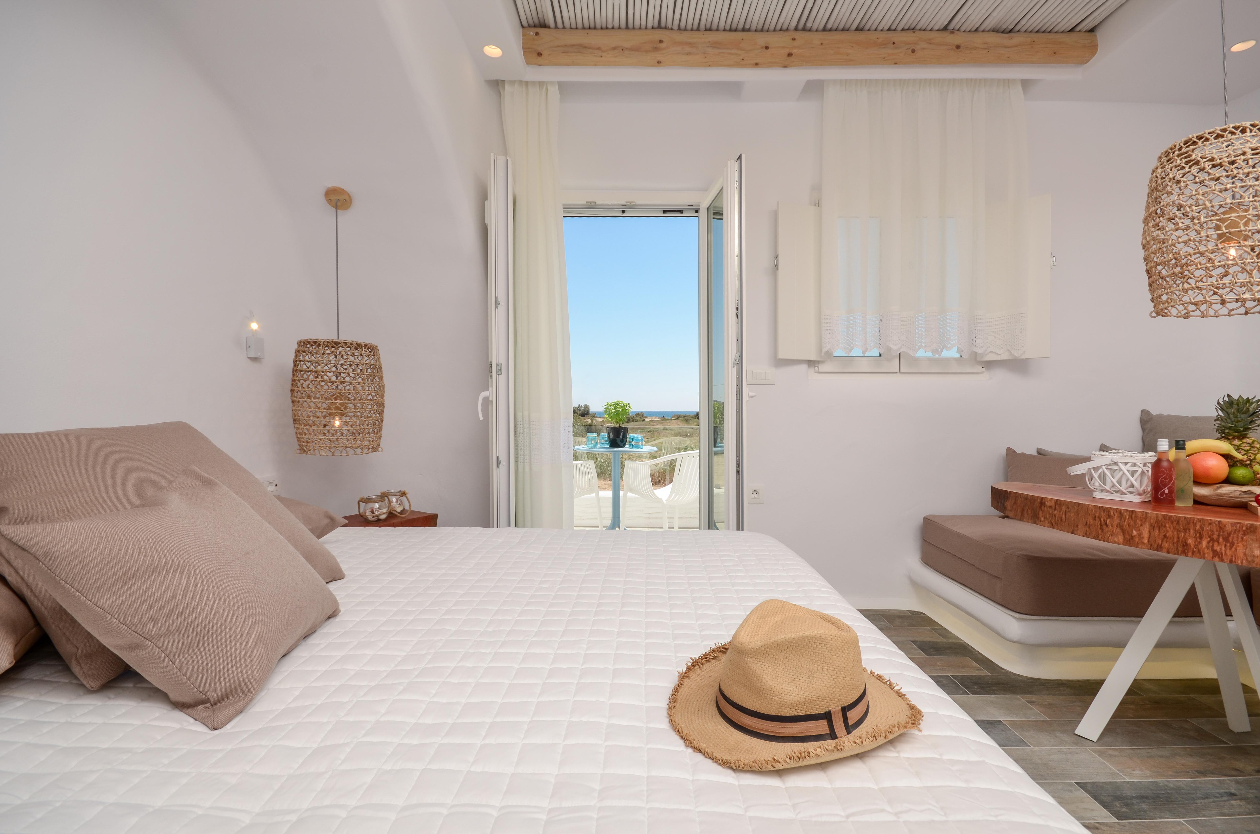 Naxos Island Escape Suites Pláka Екстериор снимка