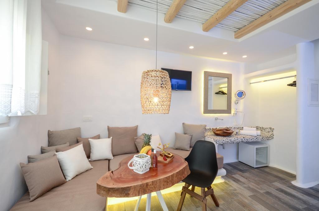 Naxos Island Escape Suites Pláka Екстериор снимка
