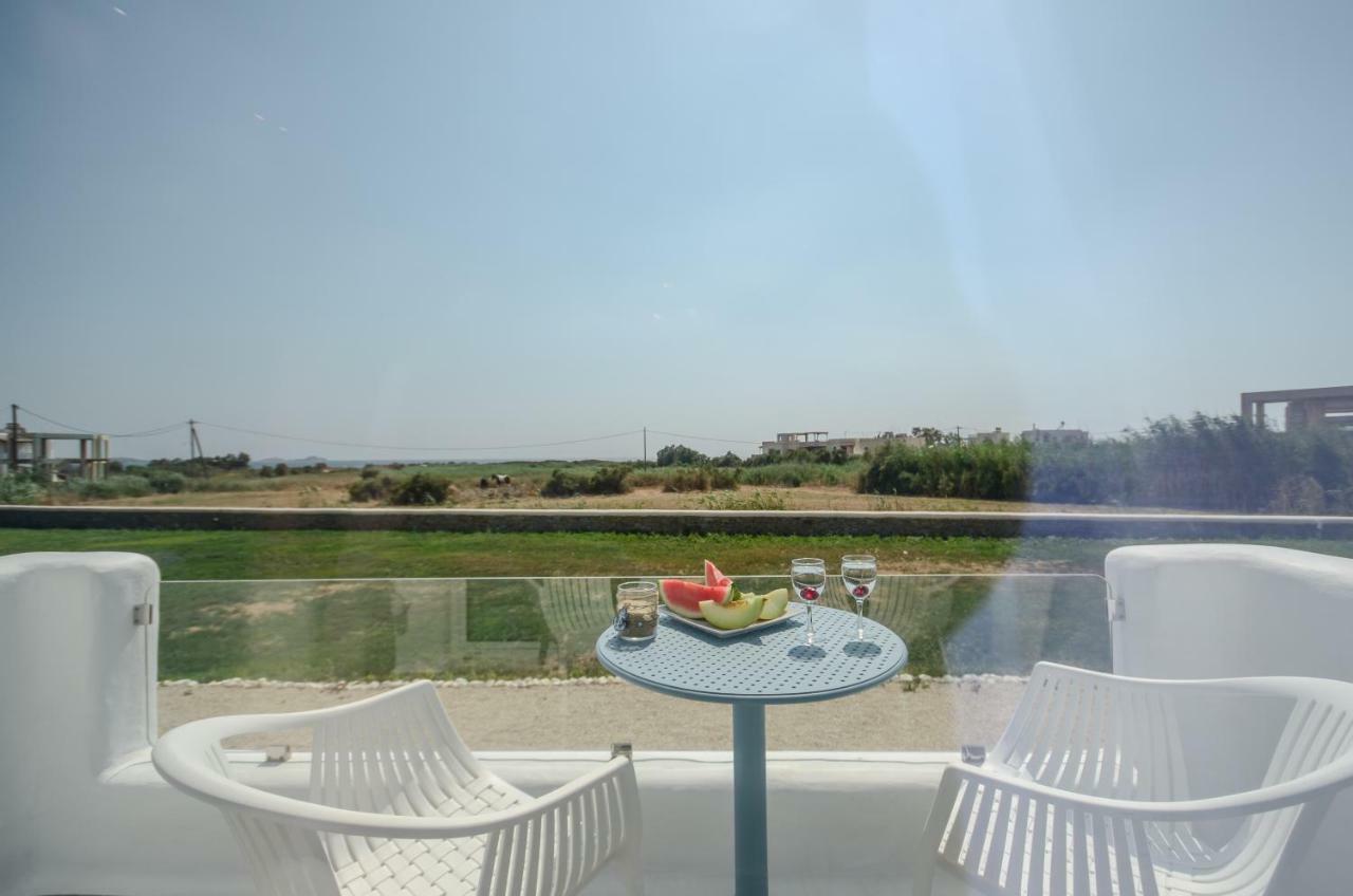 Naxos Island Escape Suites Pláka Екстериор снимка